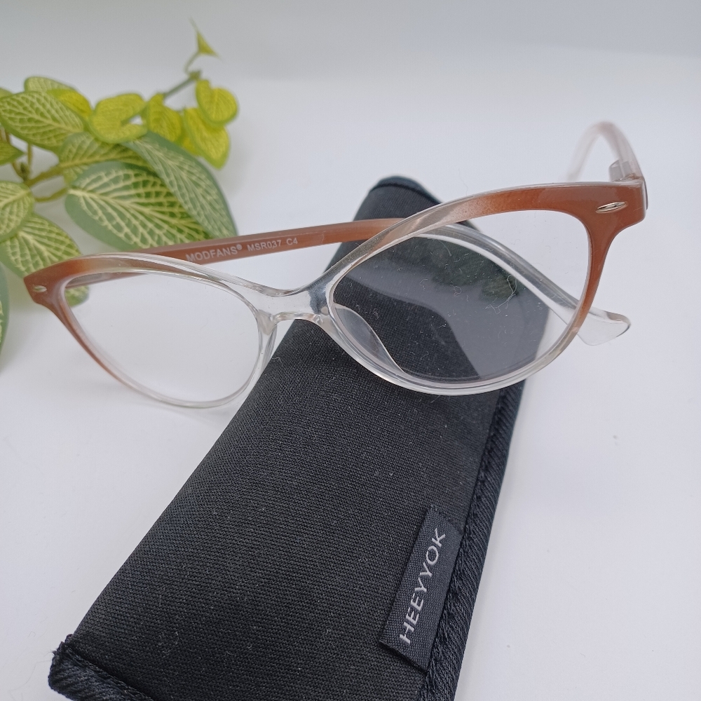 ✨️ 5 for $15 - Women's Cat Eye +0.75 Reading Glasses - Brown and Clear